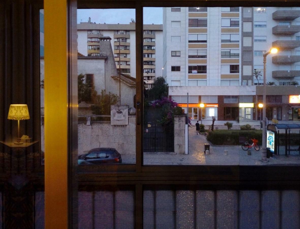 Ferienwohnung Famille Au Coeur De Lisbonne Exterior foto